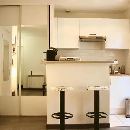 Charming Near Montmartre דירה פריז