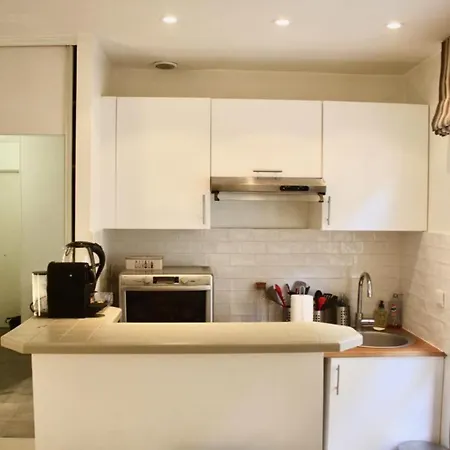 דירה Charming Near Montmartre פריז